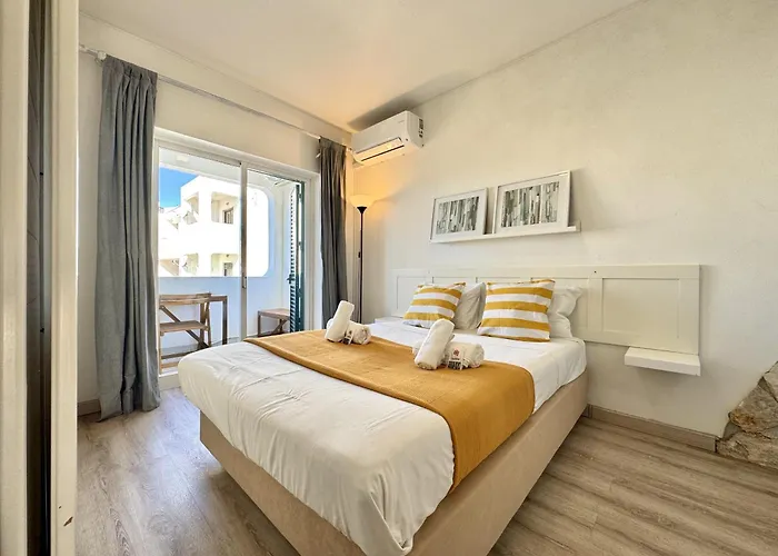 Albufeira Delight With Pool By Homing