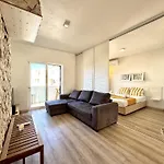Albufeira Delight With Pool By Homing Guia (Faro)
