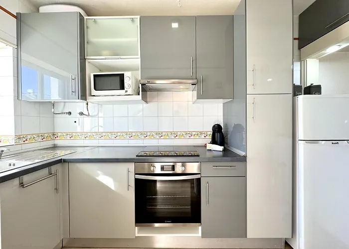 Albufeira Delight With Pool By Homing