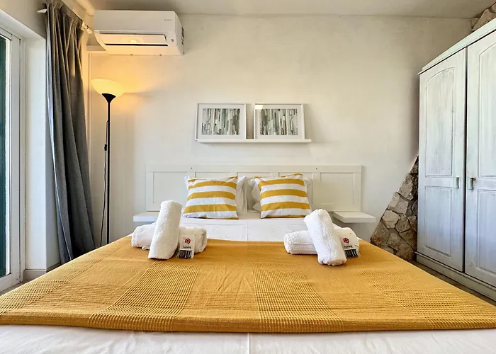 Apartamento Albufeira Delight With Pool By Homing Guia (Faro)